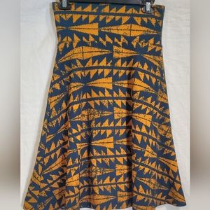 Lularoe sz S Aztec zigzag print mini skirt